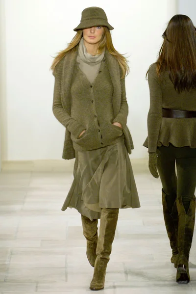 Look 3